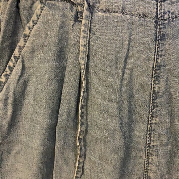 ๐ AMERICAN EAGLE palazo jean pants, size 2๐ - Picture 2 of 5